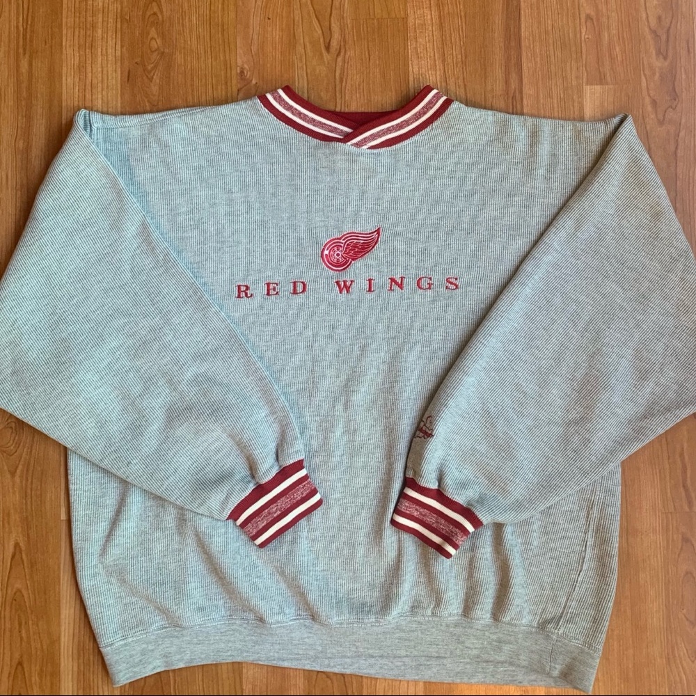 Vintage Red Wings Sweatshirt